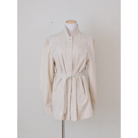 Vintage 80s Beige Cotton/Poly Single-Breasted Trench Coat by DAWN | size 12 - Picture 3 of 10
